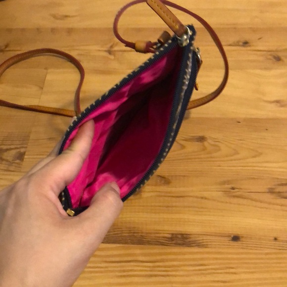 Dooney and Bourke - Picture 5 of 6